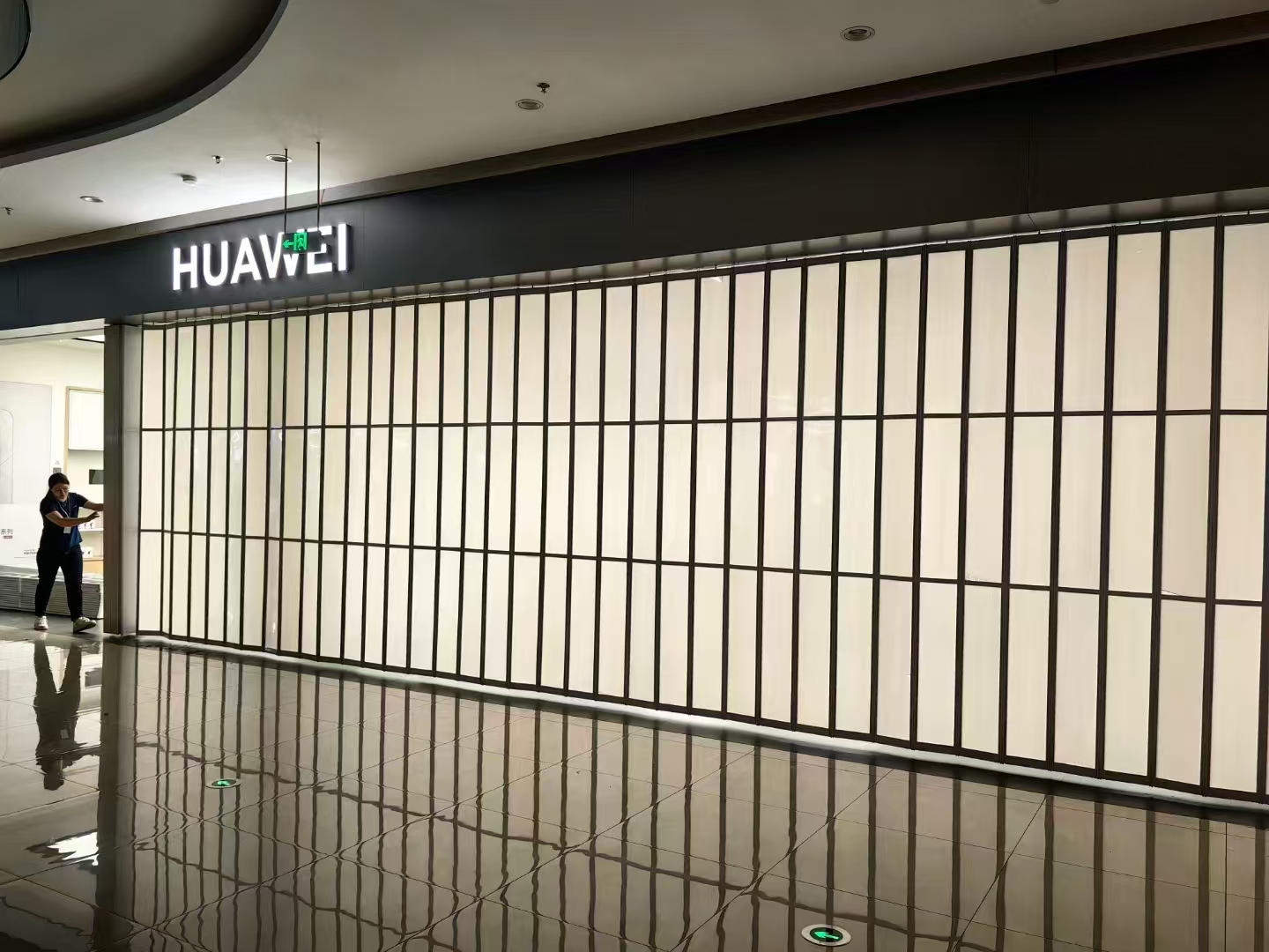 水晶卷帘门展示